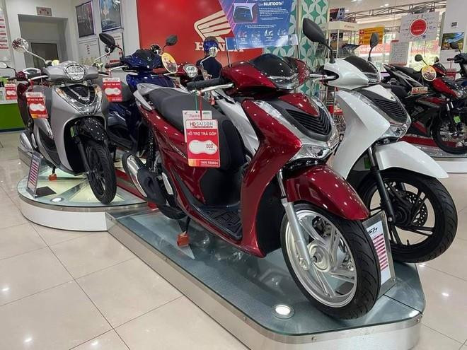 Loạt xe máy Honda giảm giá đậm cận Tết Nguyên đán: Tất cả đều dưới mức đề xuất, SH, Air Blade, Vision... liên tục phá đáy - Ảnh 1.