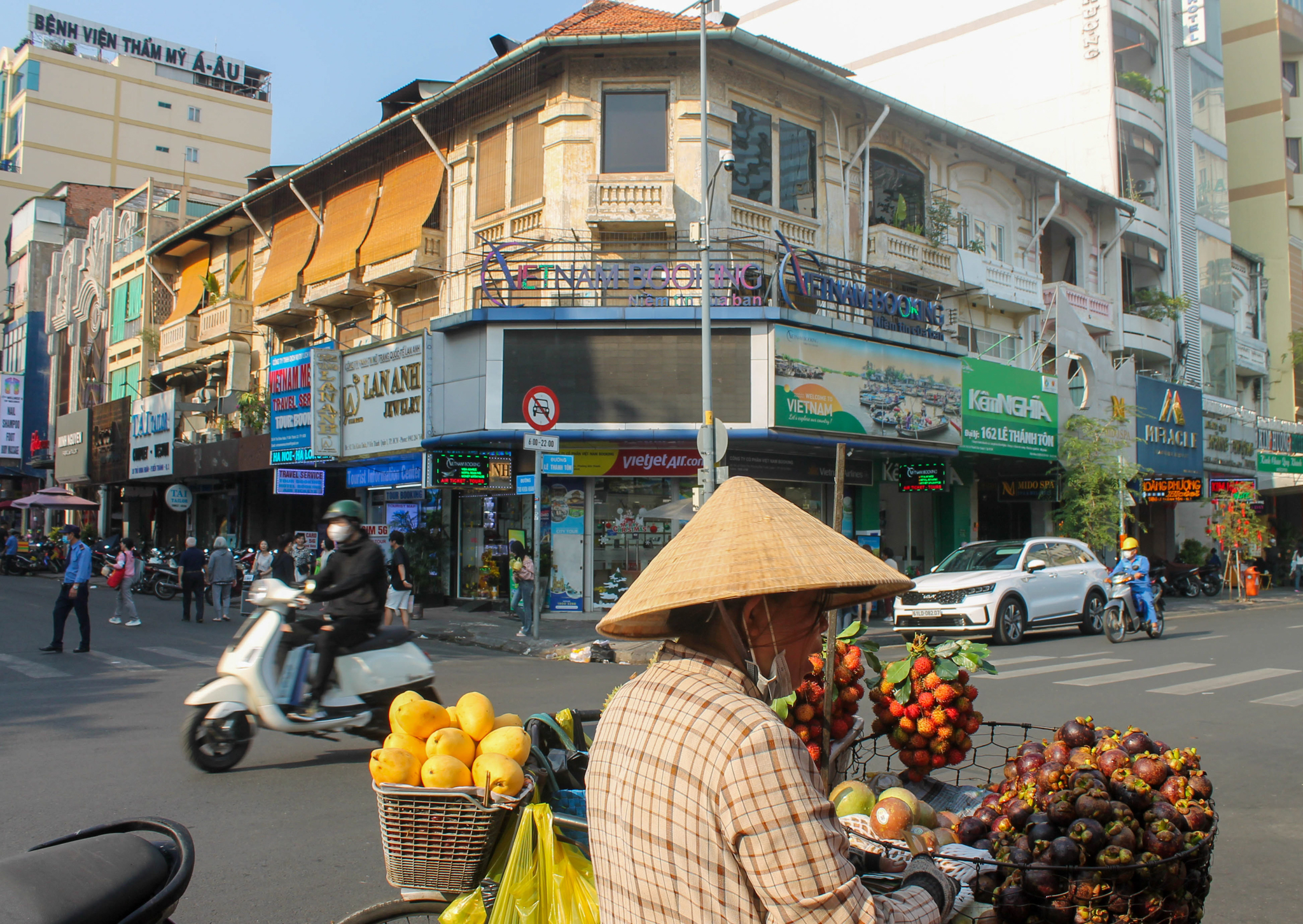 Khu ‘đất kim cương’ có giá hơn 3 tỷ đồng mỗi m2, giá thuê 25 triệu đồng mỗi tháng ở trung tâm TP.HCM - Ảnh 10.