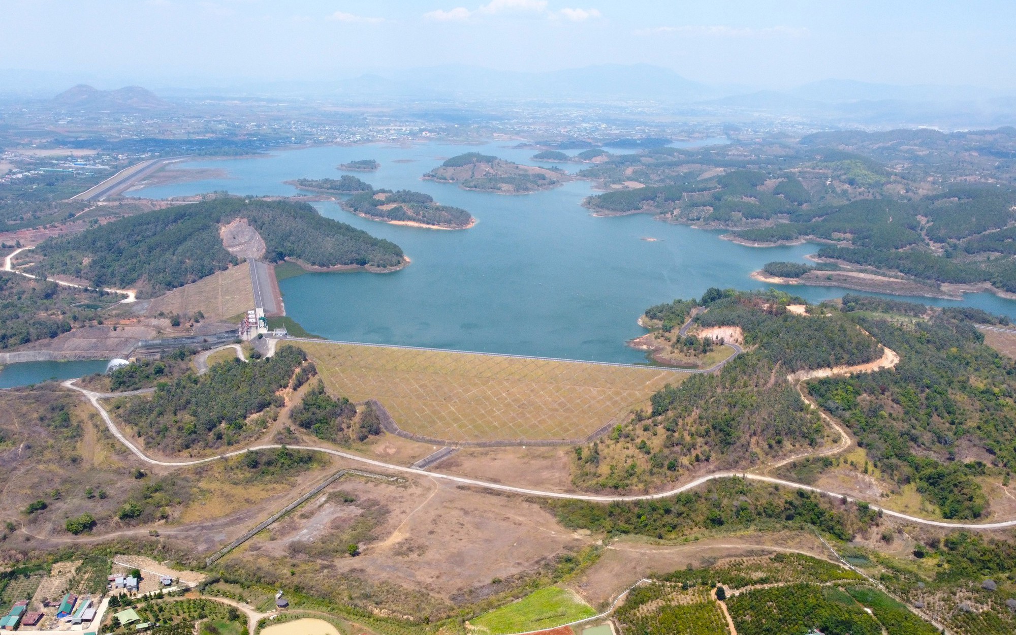 Tiến độ siêu dự án Khu du lịch hồ Đại Ninh 3.600ha, tổng vốn đầu tư hơn 25.000 tỷ của đại gia Nguyễn Cao Trí khiến cả Chủ tịch và Bí thư tỉnh Lâm Đồng bị bắt
