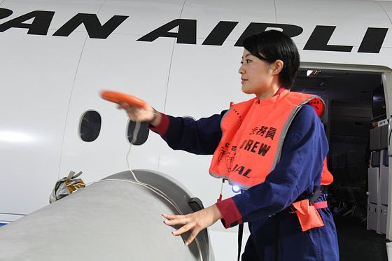 Kỳ tích Nhật Bản: Cách đào tạo phi hành đoàn đỉnh cao của Japan Airlines cứu sống gần 400 người khỏi chiếc máy bay bốc cháy - Ảnh 4.