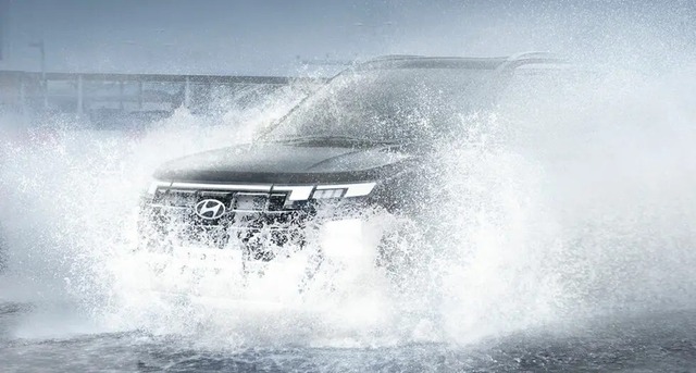 Hyundai Creta 2024 lộ diện: Thiết kế mới hoàn toàn, 3 màn hình như xe sang, chờ ngày về Việt Nam đấu Seltos - Ảnh 1.