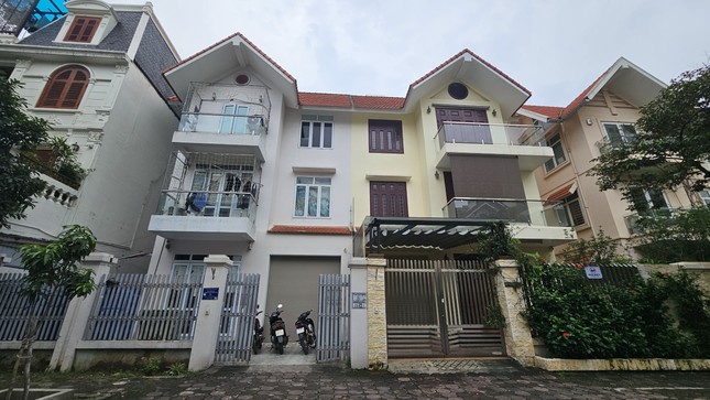 Người Việt Nam định cư nước ngoài được trực tiếp mua nhà, đất ở - Ảnh 2.