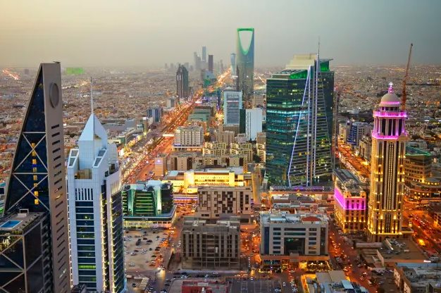 Lĩnh vực “con cưng” giảm mạnh, nền kinh tế Ả rập Xê út sụt giảm 3,7% trong quý 4/2023 - Ảnh 1.