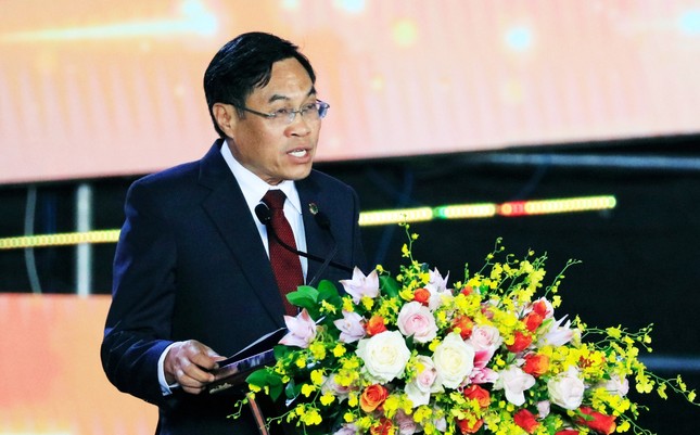 Ông Võ Ngọc Hiệp tạm thời phụ trách, điều hành hoạt động của UBND tỉnh Lâm Đồng - Ảnh 1.