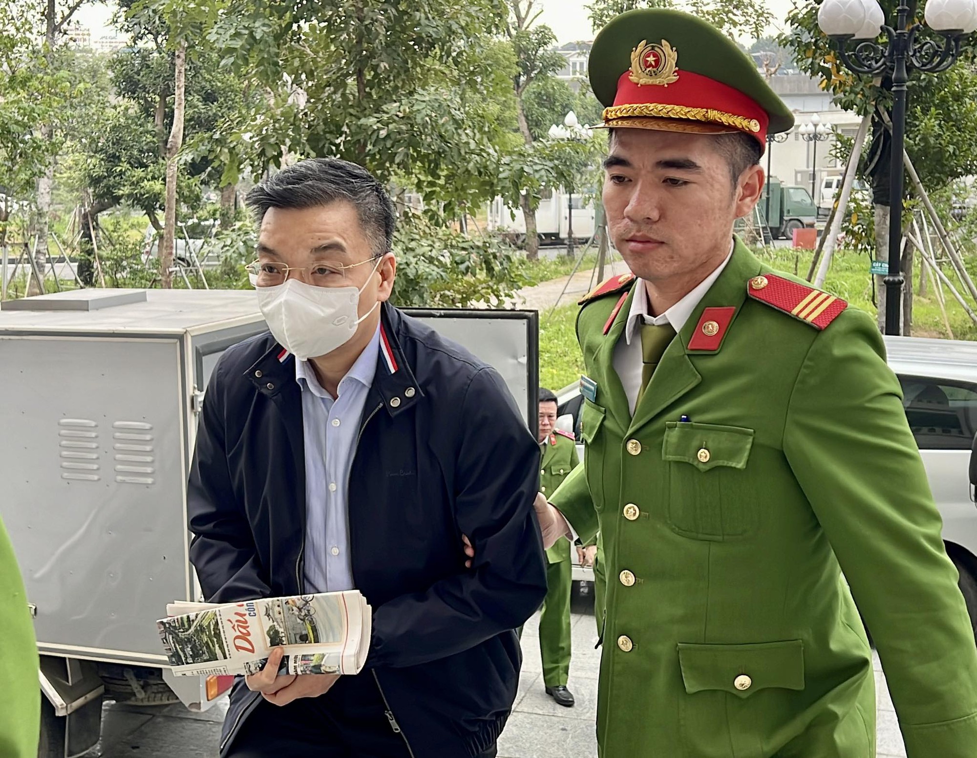 Vụ Việt Á: Vì sao 2 cựu bộ trưởng Nguyễn Thanh Long, Chu Ngọc Anh được đề nghị mức án dưới khung?- Ảnh 3.