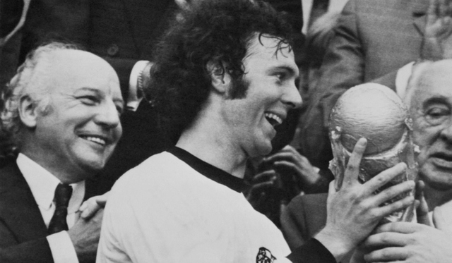 10 bức ảnh hiếm về cuộc đời của &quot;hoàng đế&quot; bóng đá
Franz Beckenbauer - Ảnh 3.