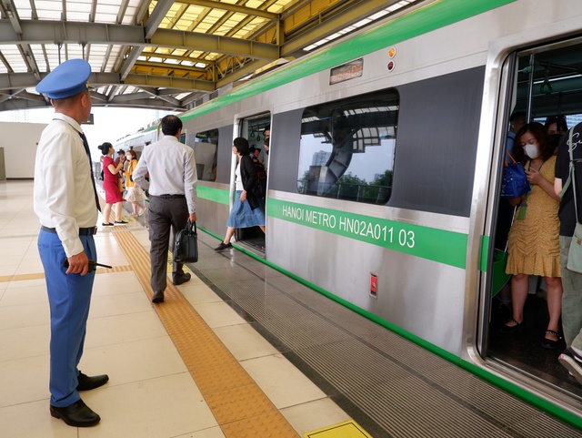 Tiết lộ về 3 kỷ lục của tuyến đường sắt đô thị đầu tiên ở Việt Nam do Trung Quốc hỗ trợ xây dựng - Ảnh 2.