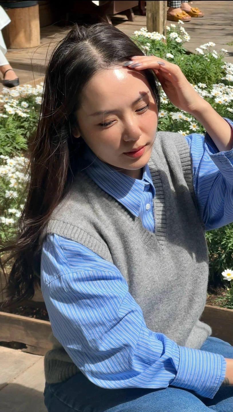 Hậu tranh cãi vì tự nhận đẹp như Song Hye Kyo, Phương Linh gây sốt với visual "lão hoá ngược" ở tuổi 40- Ảnh 2.