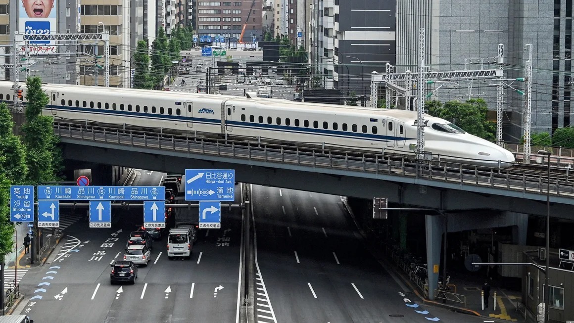 Tàu cao tốc Shinkansen Nhật Bản thay đổi đường sắt thế giới thế nào?- Ảnh 1.