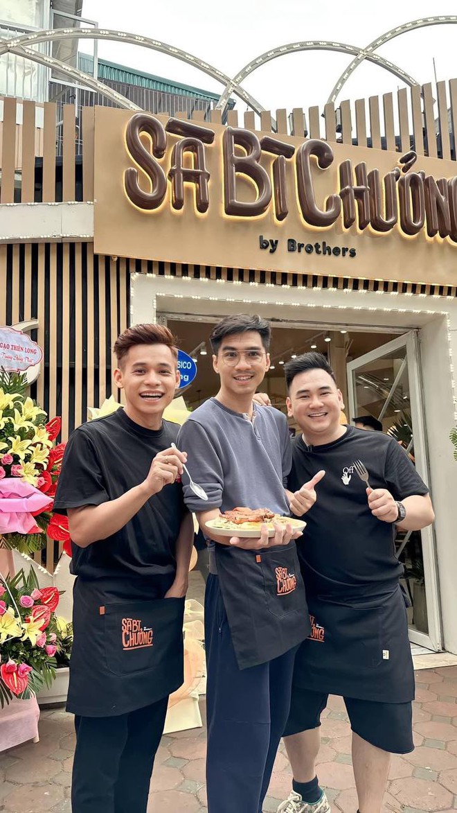 Xôn xao tin Sà Bì Chưởng cơ sở Hà Nội bị cháy, PewPew lập tức gọi cho Độ Mixi để xác minh- Ảnh 4.