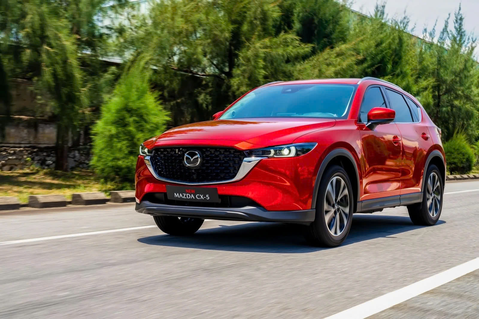 Cùng giá 979 triệu đồng, chọn Tucson 1.6 Turbo hay CX-5 2.5 Signature Exclusive và đây là bảng so sánh chi tiết- Ảnh 8.