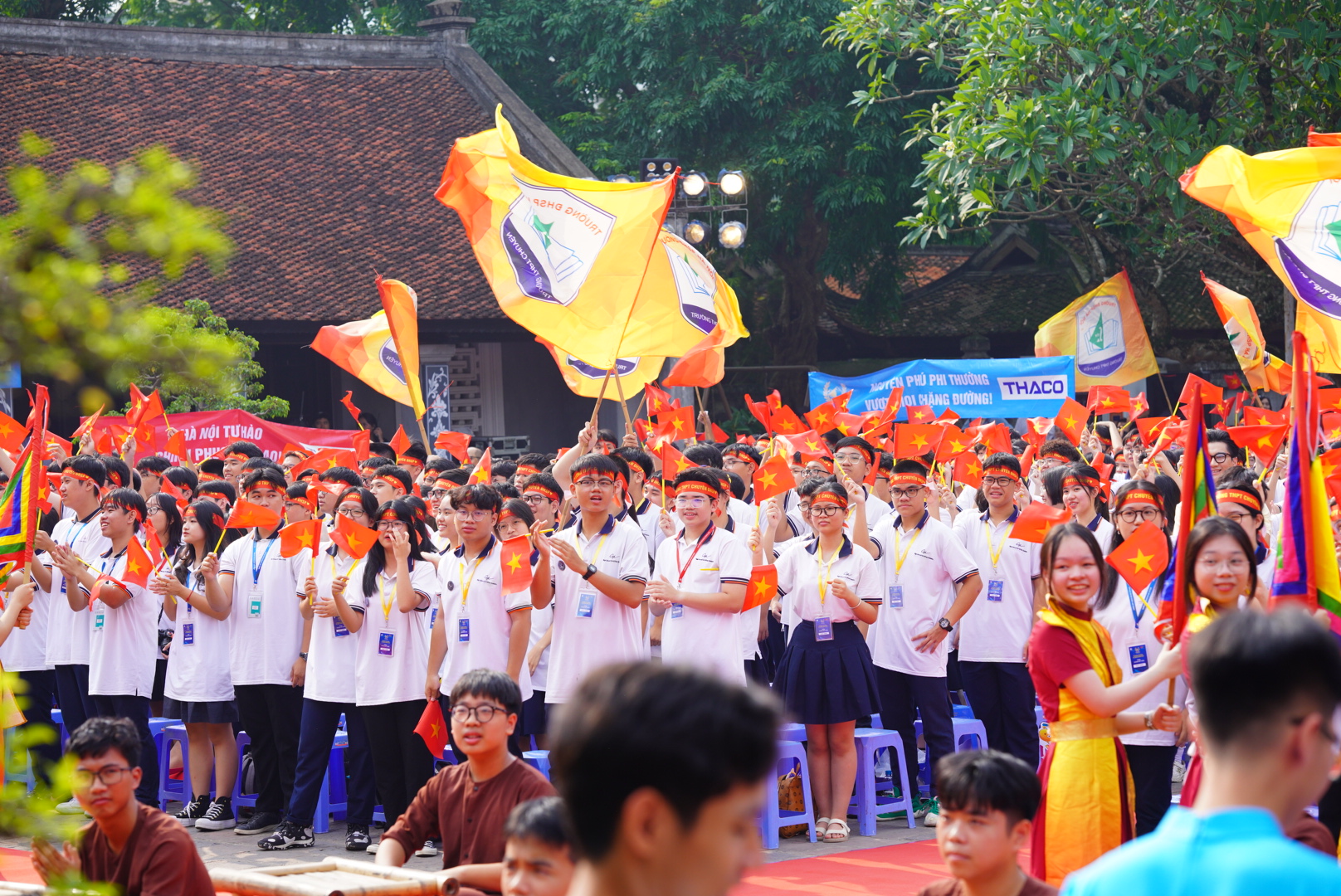 Chung kết năm Đường Lên Đỉnh Olympia 2024: Vòng nguyệt quế "dát vàng" lộ diện, lần đầu tiên xuất hiện phòng thẩm định!- Ảnh 18.