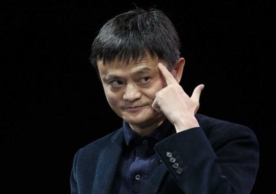 Từ chuyện Jack Ma bắt nhân viên học trồng chuối trong 3 tháng, nếu không sẽ bị đuổi việc: ‘Tư duy ngược’ ai cũng nên áp dụng!- Ảnh 1.