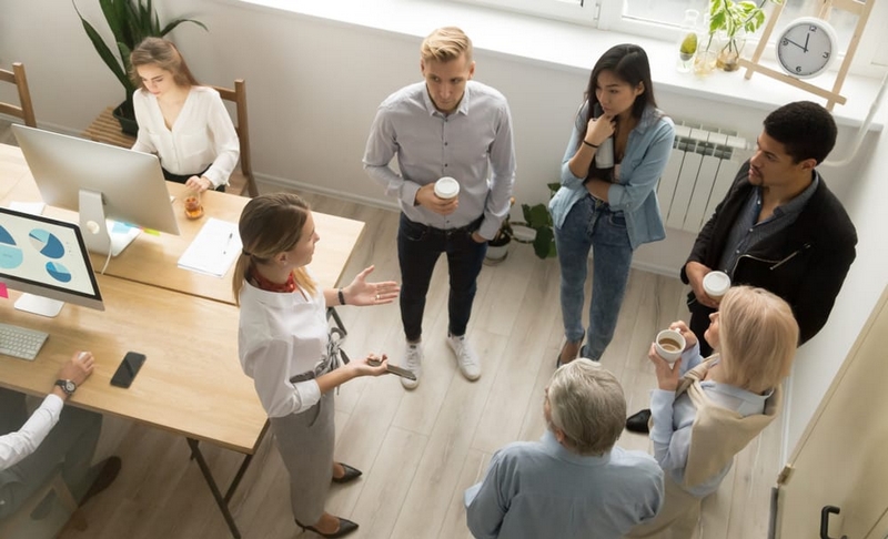 Mất nhiều năm quan sát người giàu, tôi phát hiện ra 3 cách họ TỰ bồi dưỡng chính mình: Đã giàu càng giàu!- Ảnh 3.