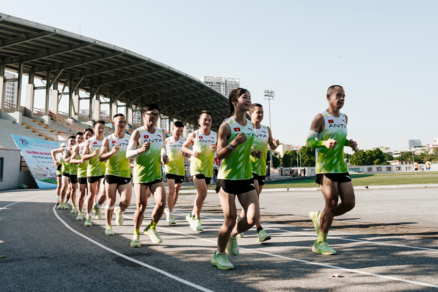 ANTA- thương hiệu đứng sau thành công của giải chạy VPIM 2024- Ảnh 2.