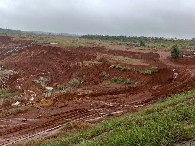 Dự án nghìn tỷ nát tươm ở Đắk Nông: Sạt trượt do thi công hay tư vấn thiết kế?- Ảnh 2.