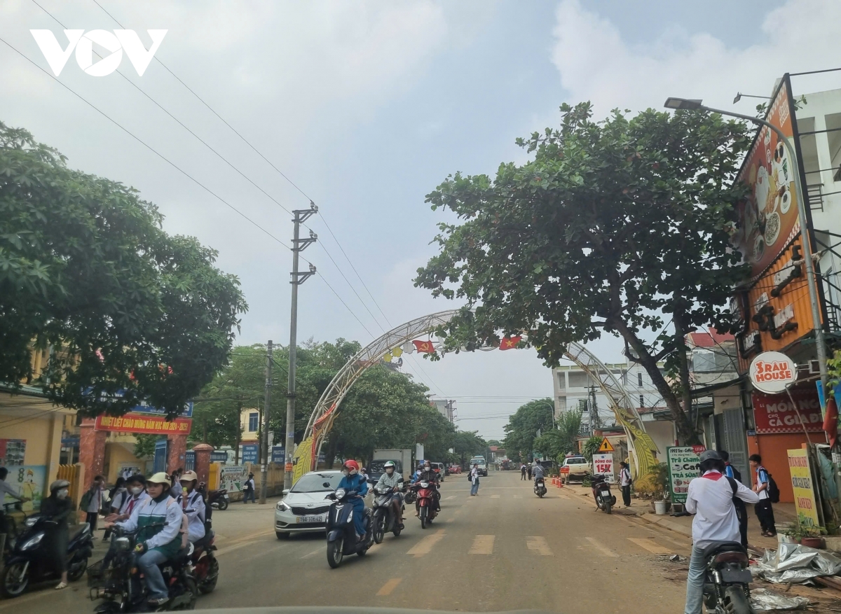 Những đoàn xe chở đất hoành hành gây bất an cho người dân ở Cẩm Khê, Phú Thọ- Ảnh 18.