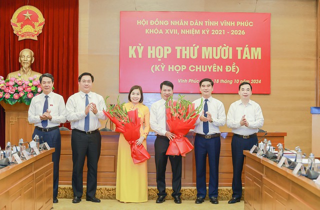 Nữ Phó Trưởng ban và Chủ tịch HĐND huyện được bầu làm Phó Chủ tịch tỉnh- Ảnh 1.