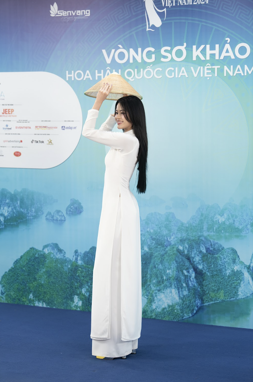 Lương Thùy Linh, Nguyễn Thúc Thùy Tiên tái ngộ tại sơ khảo Hoa hậu Quốc gia Việt Nam 2024: Bất ngờ trước học vấn và ngoại ngữ cực ‘‘khủng’’ của dàn thí sinh- Ảnh 9.