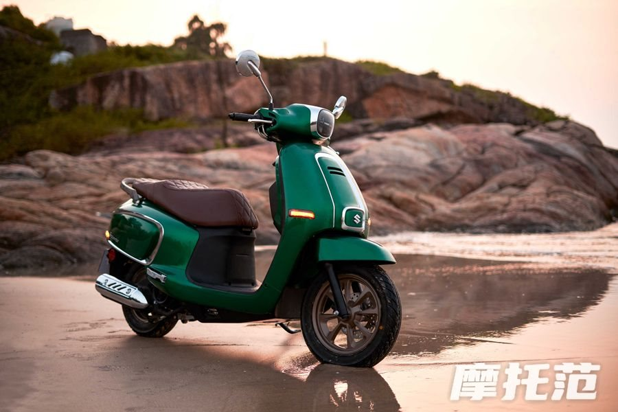 Cận cảnh xe ga 125cc siêu tiết kiệm xăng: Sở hữu nhiều trang bị hiện đại, động cơ mạnh hơn Honda Vision- Ảnh 2.