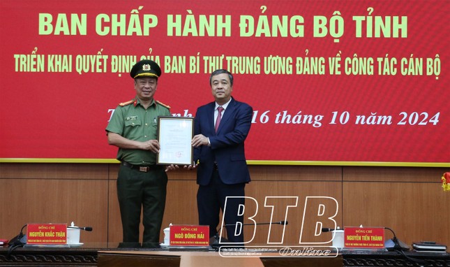 Ban Bí thư bổ nhiệm Trợ lý Trưởng Ban Tổ chức Trung ương, chỉ định, chuẩn y nhân sự 5 tỉnh- Ảnh 4.