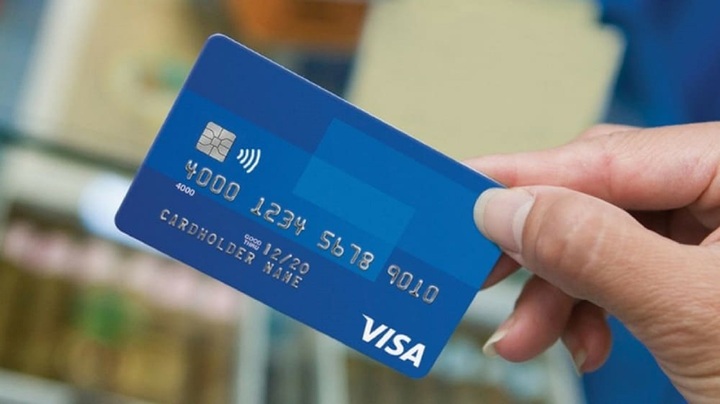 Có nên mở thẻ tín dụng VISA để đi du lịch nước ngoài?- Ảnh 1.