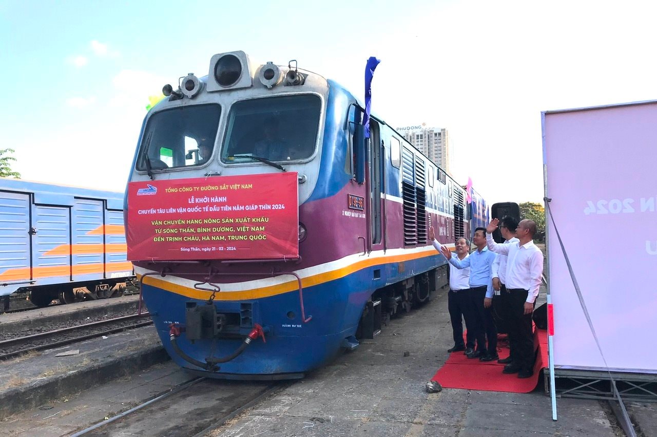 Triển khai 3 tuyến đường sắt, thúc đẩy kết nối hai nền kinh tế Việt Nam-Trung Quốc- Ảnh 1.