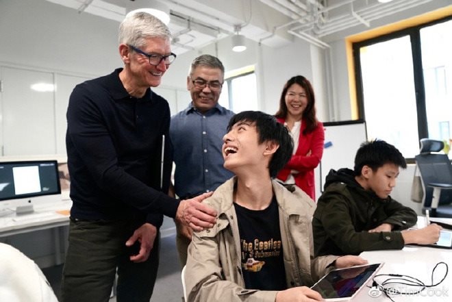 Sức mạnh của Trung Quốc: Apple kinh doanh ảm đạm, Tim Cook lại phải sang nền kinh tế lớn thứ 2 thế giới để ‘cầu cứu’- Ảnh 1.