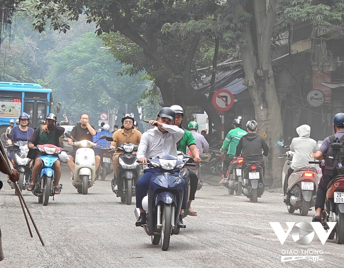 Hạn chế phương tiện gây ô nhiễm, bắt đầu từ đâu?- Ảnh 2.