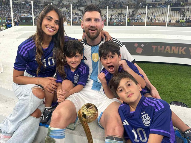 Con trai Messi mới 9 tuổi đã lên ngôi vô địch- Ảnh 4.