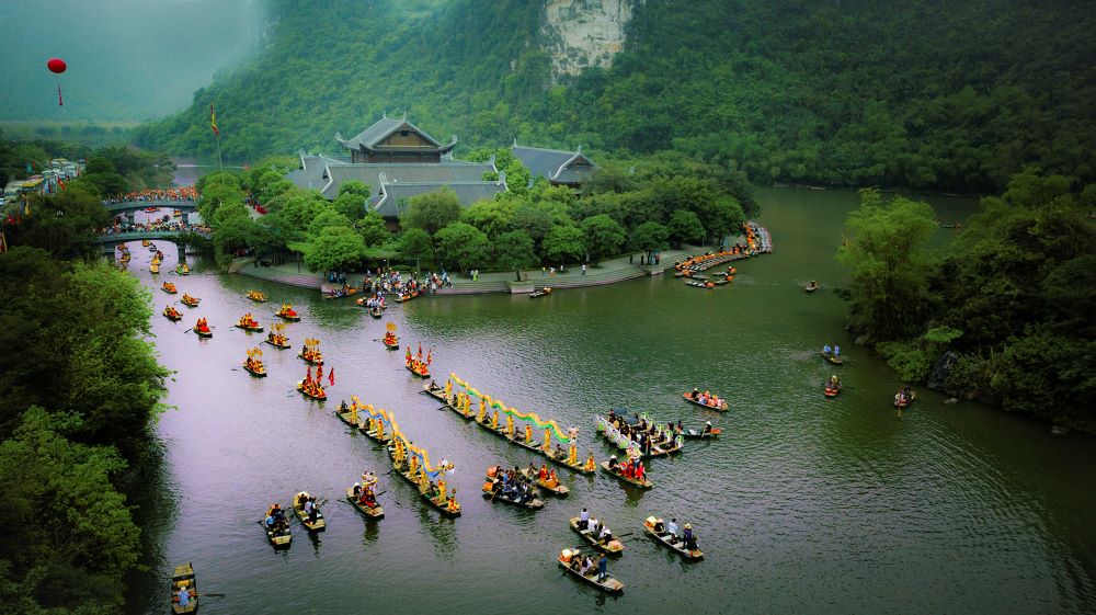 Festival Ninh Bình năm 2024: Được ví như “bộ phim dã sử cổ trang”, tái hiện những mốc son lịch sử huy hoàng của dân tộc- Ảnh 2.