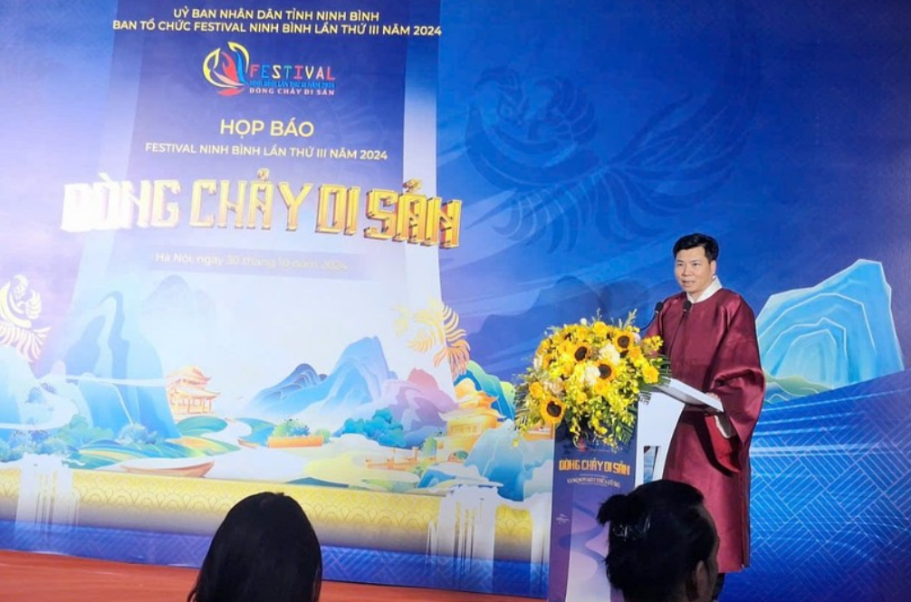 Festival Ninh Bình năm 2024: Được ví như “bộ phim dã sử cổ trang”, tái hiện những mốc son lịch sử huy hoàng của dân tộc- Ảnh 1.