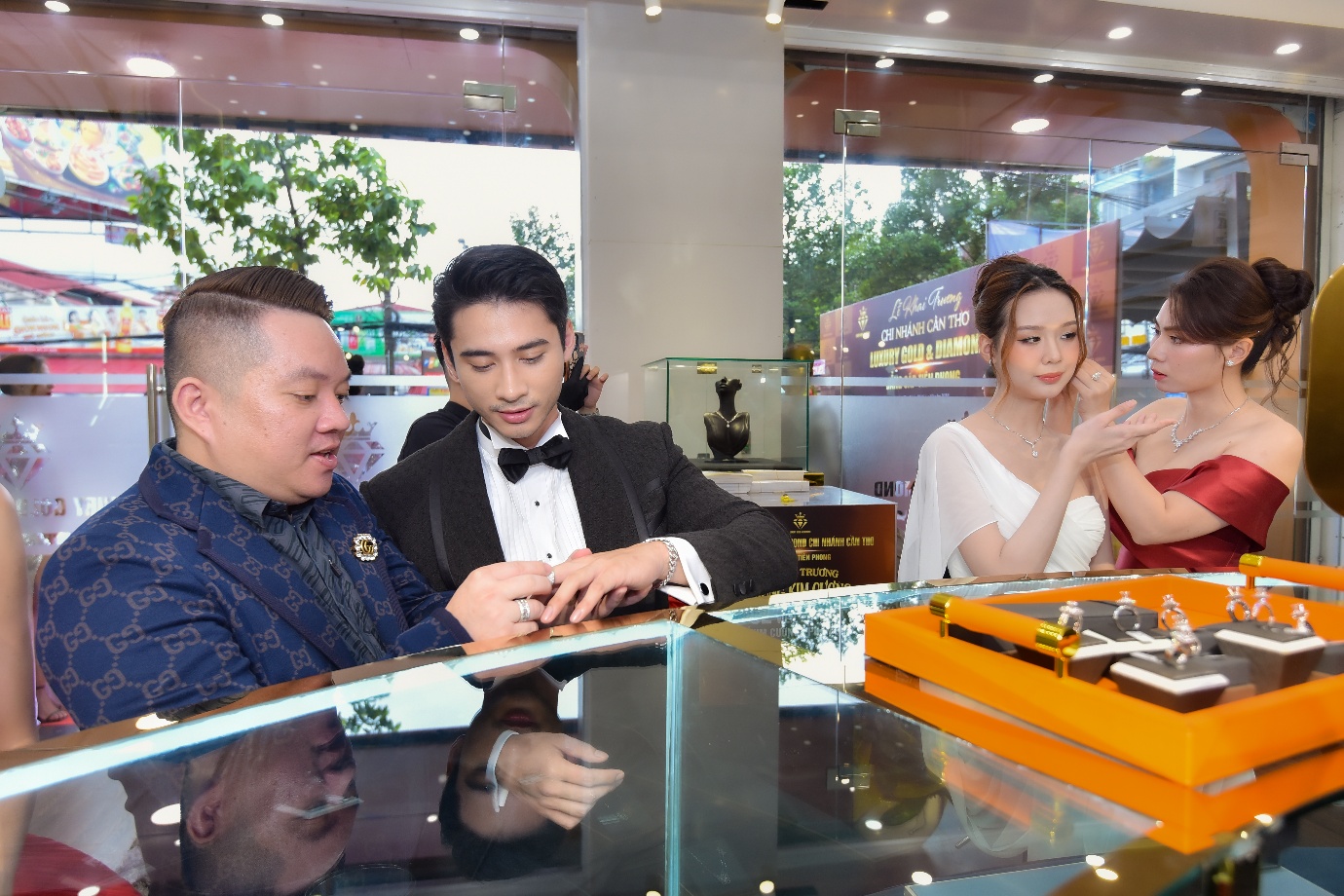 Luxury Gold & Diamond ưu đãi khai trương showroom trang sức tại Cần Thơ- Ảnh 2.