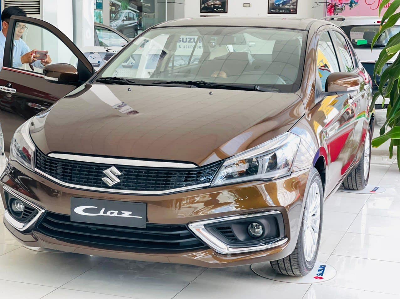 Suzuki Ciaz giảm hơn 100 triệu tại đại lý: Giá thực tế từ 430 triệu, rẻ ngang Vios số sàn nhưng người mua phải đánh đổi một thứ- Ảnh 5.