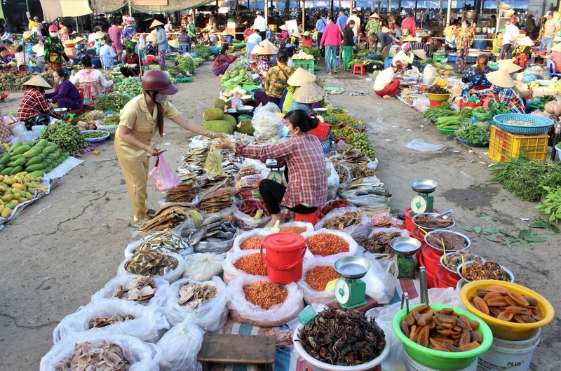 Khung cảnh ngỡ ngàng tại 1 khu chợ ở Việt Nam, ai xem xong cũng phải thốt 1 câu- Ảnh 11.