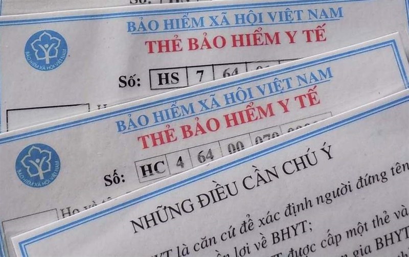 Vụ “quên” mua BHYT cho học sinh: Thủ quỹ nói lý do vì gia đình gặp sự cố và phụ huynh đóng tiền rải rác- Ảnh 1.