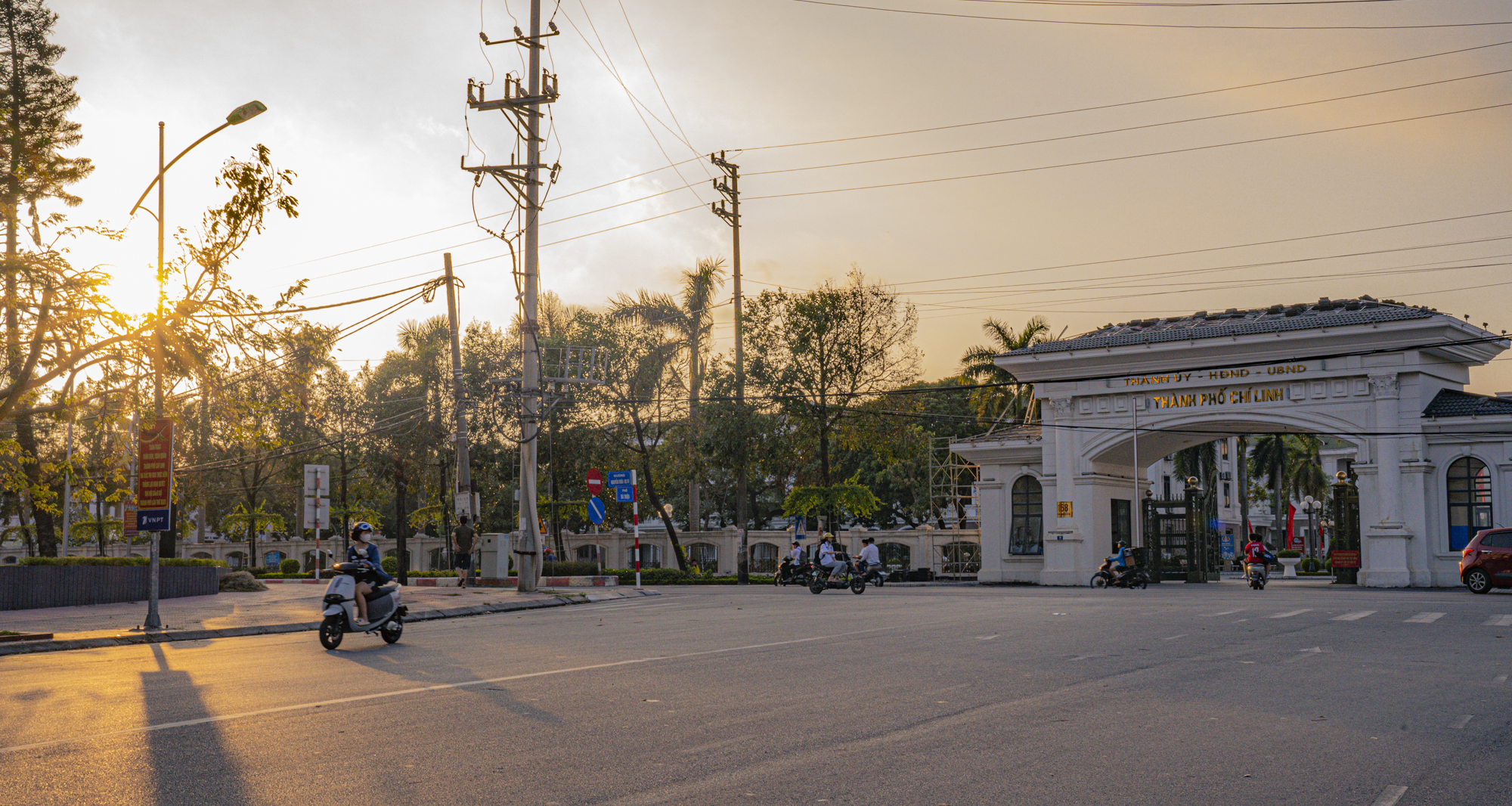 Đoạn đường chỉ dài 30 km nhưng có đến 3 thành phố: Nơi mới vài ngày tuổi, nơi chỉ có một hộ nghèo- Ảnh 6.