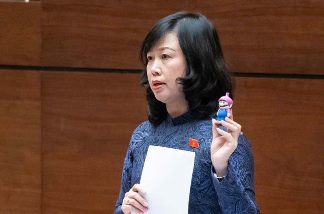 Bộ trưởng Y tế: 'Ai có thể hình dung đây là điếu thuốc lá điện tử?'- Ảnh 2.