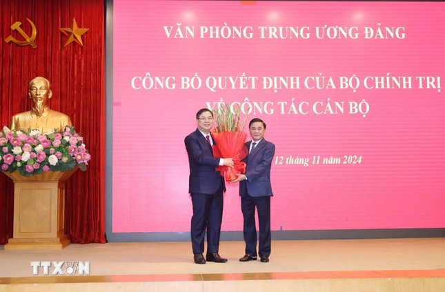 Bí thư Tỉnh ủy Nam Định được điều động giữ chức Phó Chánh Văn phòng Trung ương Đảng- Ảnh 1.