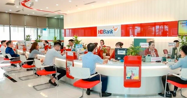 HDBank: Tổng Giám đốc tiếp tục mua vào 1 triệu cổ phiếu để đầu tư