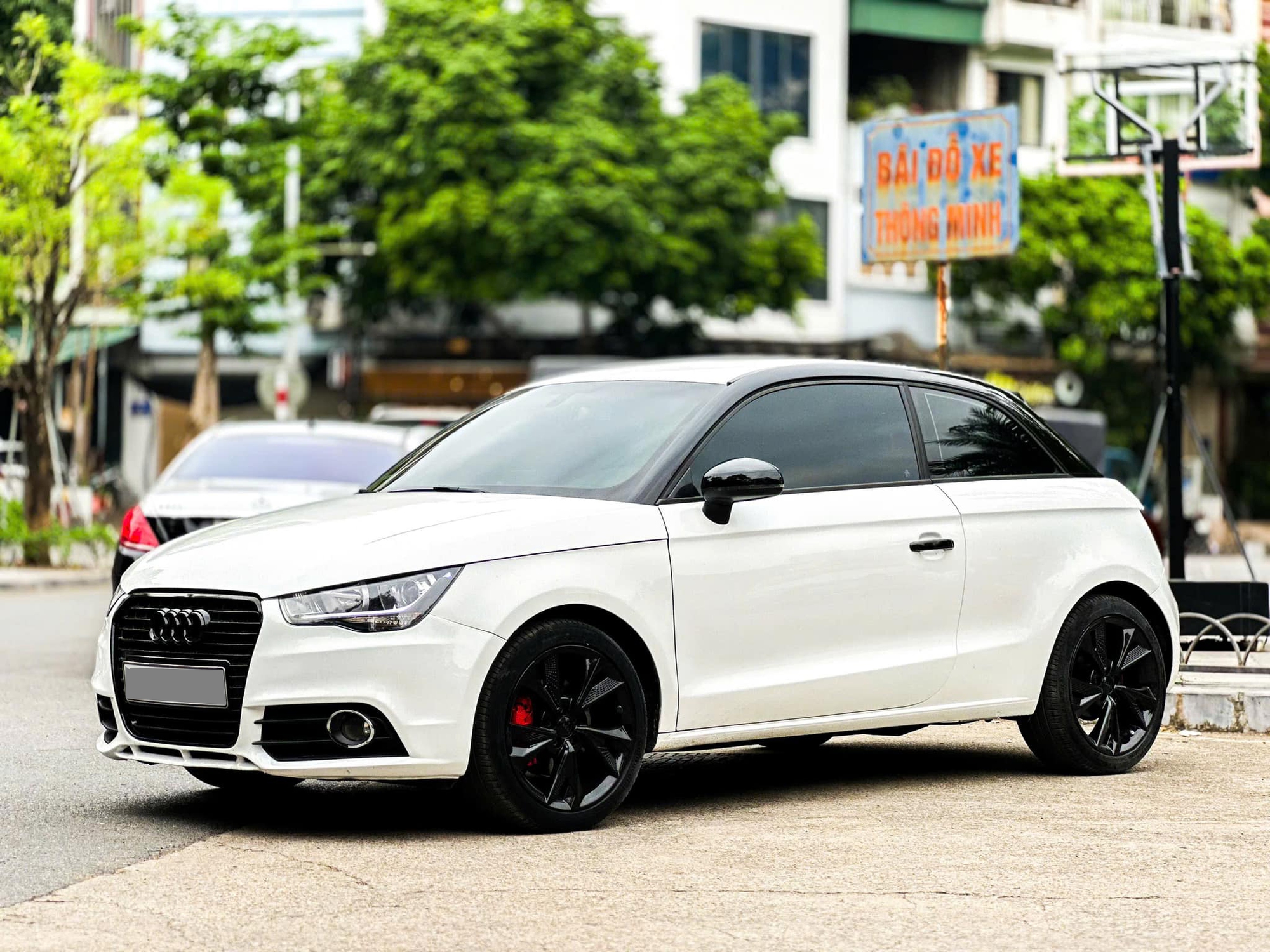 Hơn 300 triệu không mua Bingo thì tậu được hẳn Audi A1: 14 năm chạy 120.000km, người bán khẳng định bảo dưỡng đầy đủ- Ảnh 3.