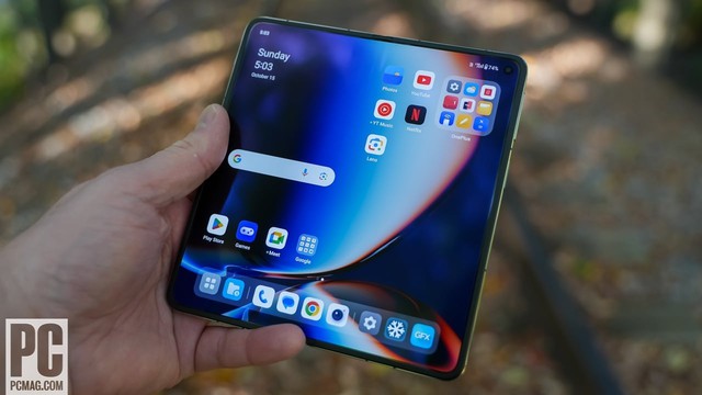 Đây là điện thoại màn hình gập được khen "số 1 thế giới": Xếp trên cả Galaxy Z Fold 6 mà giá lại rẻ hơn- Ảnh 2.