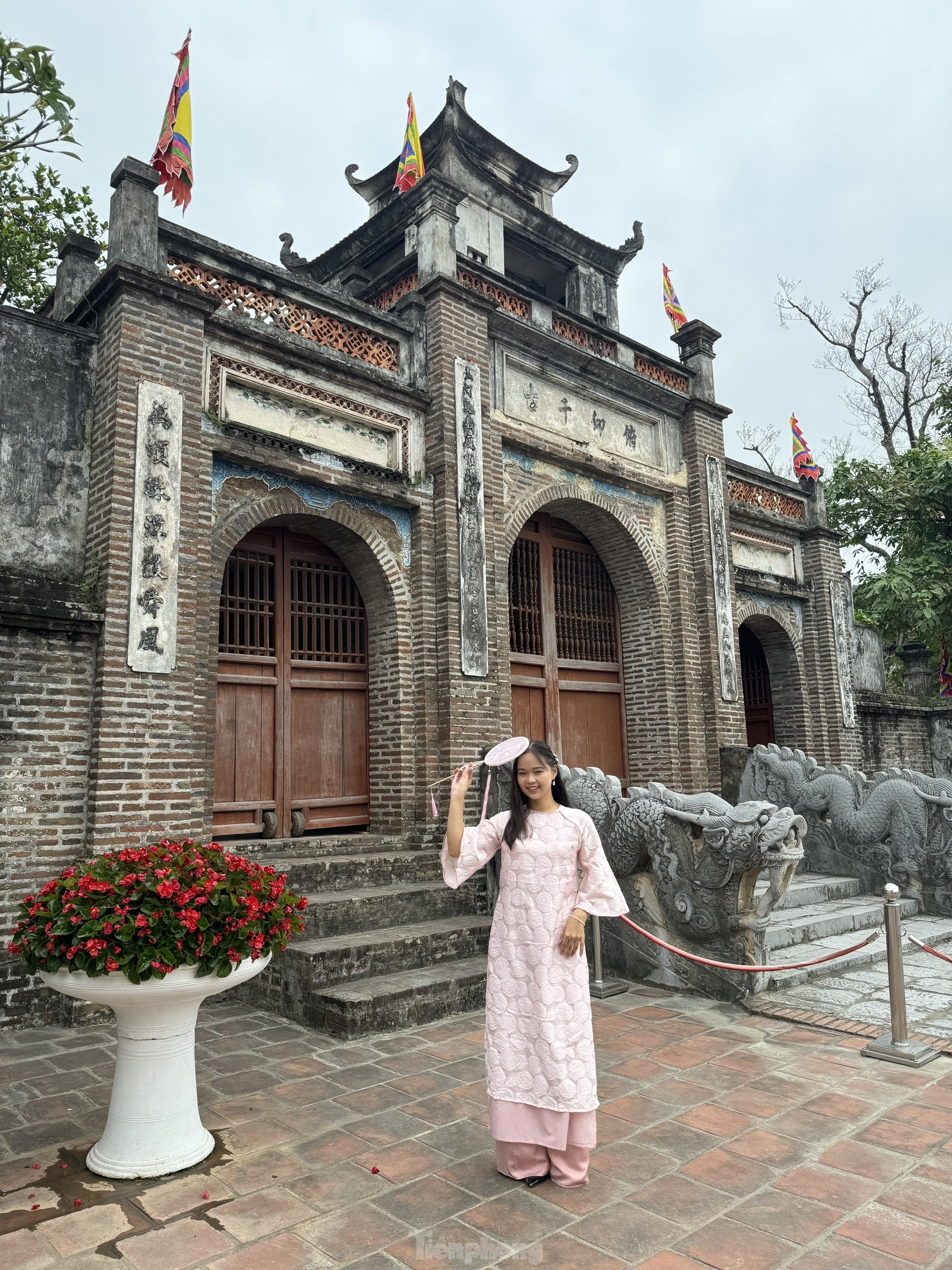 Tiết lộ tour du lịch tự túc của khách Tây mê Hà Nội- Ảnh 32.