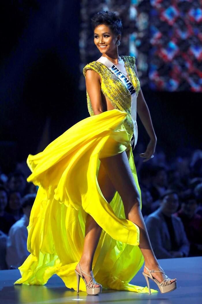 H'Hen Niê đã làm gì ở Miss Universe 6 năm trước mà thành huyền thoại đến ngày nay?- Ảnh 2.