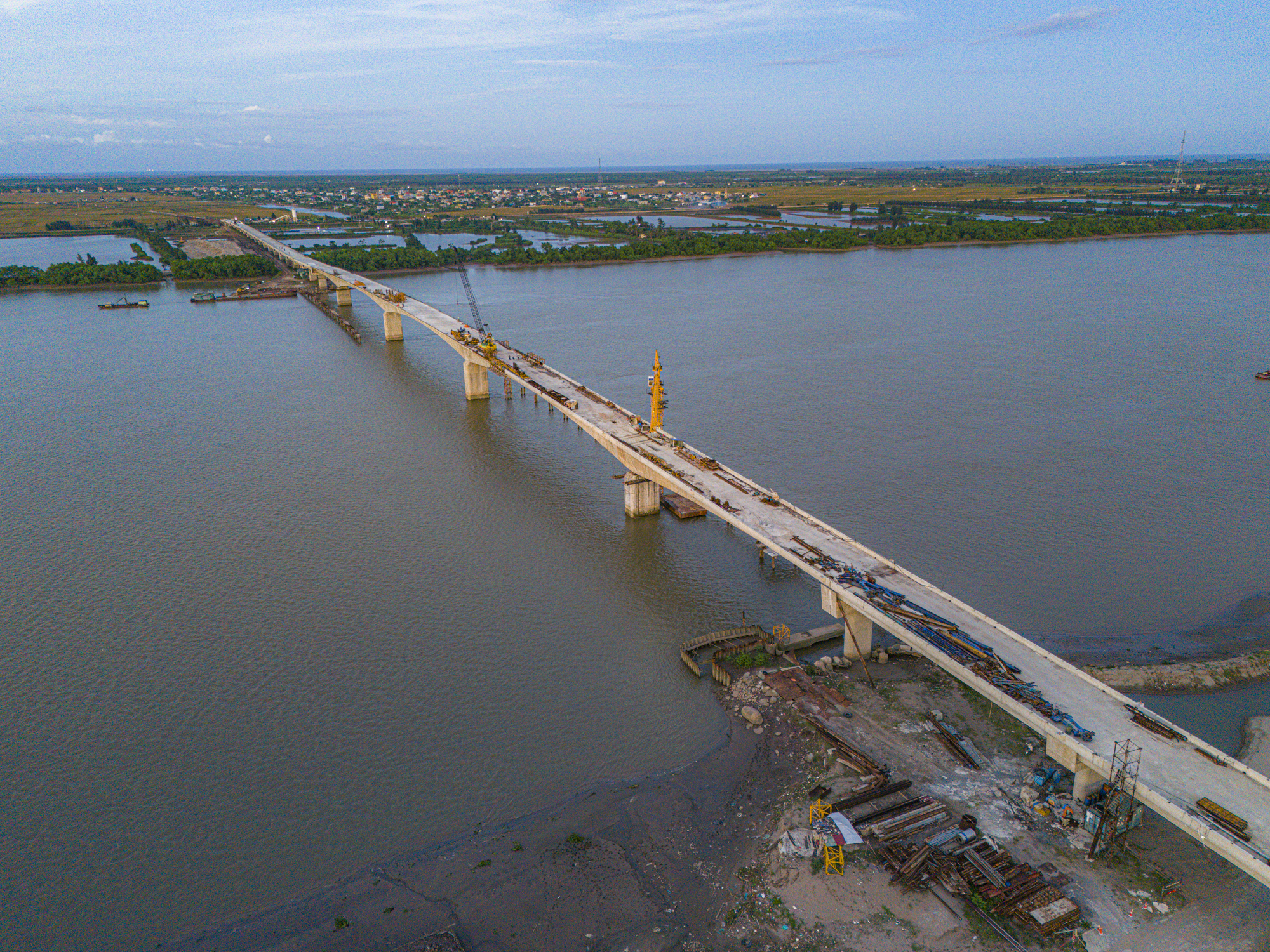 Chiêm ngưỡng tuyến đường 2.700 tỷ đồng, dài 65 km mới hoàn thành ở Nam Định- Ảnh 6.