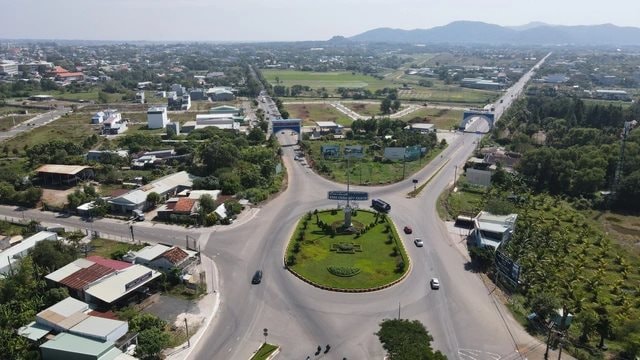 Hai huyện của một tỉnh ven biển Đông Nam Bộ được sáp nhập, có khu công nghiệp rộng gần 500 ha- Ảnh 2.