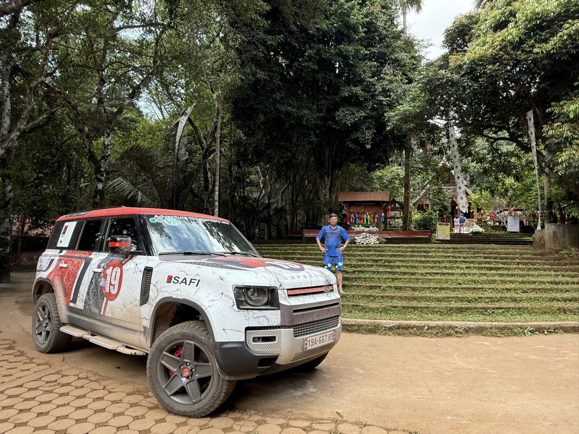 Chủ xe Defender lái 7.000km xuyên Việt Nam - Thái Lan: ‘Chạy địa hình sướng, có đoạn vượt 4.000 khúc cua, vẫn còn điểm bất tiện’- Ảnh 6.