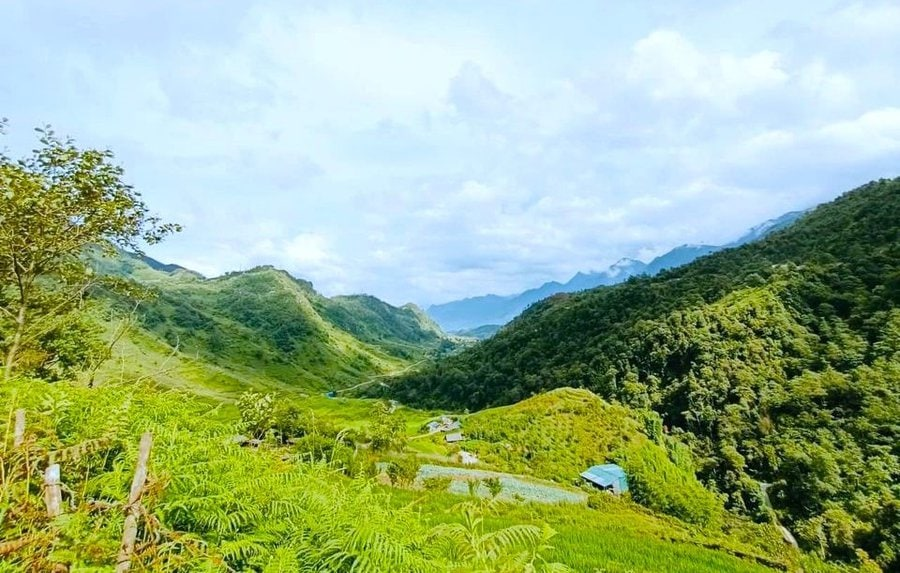 Việt Nam có 1 bản nhỏ “trên trời”, nép mình bên dãy Hoàng Liên Sơn: Tiên cảnh giữa vùng sơn cước, chỉ cách trung tâm Sapa 5km- Ảnh 7.