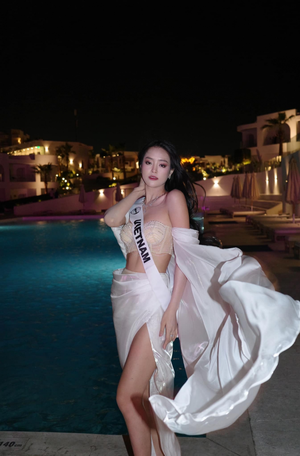 Thời trang của Bùi Khánh Linh tại Miss Intercontinental 2024- Ảnh 8.