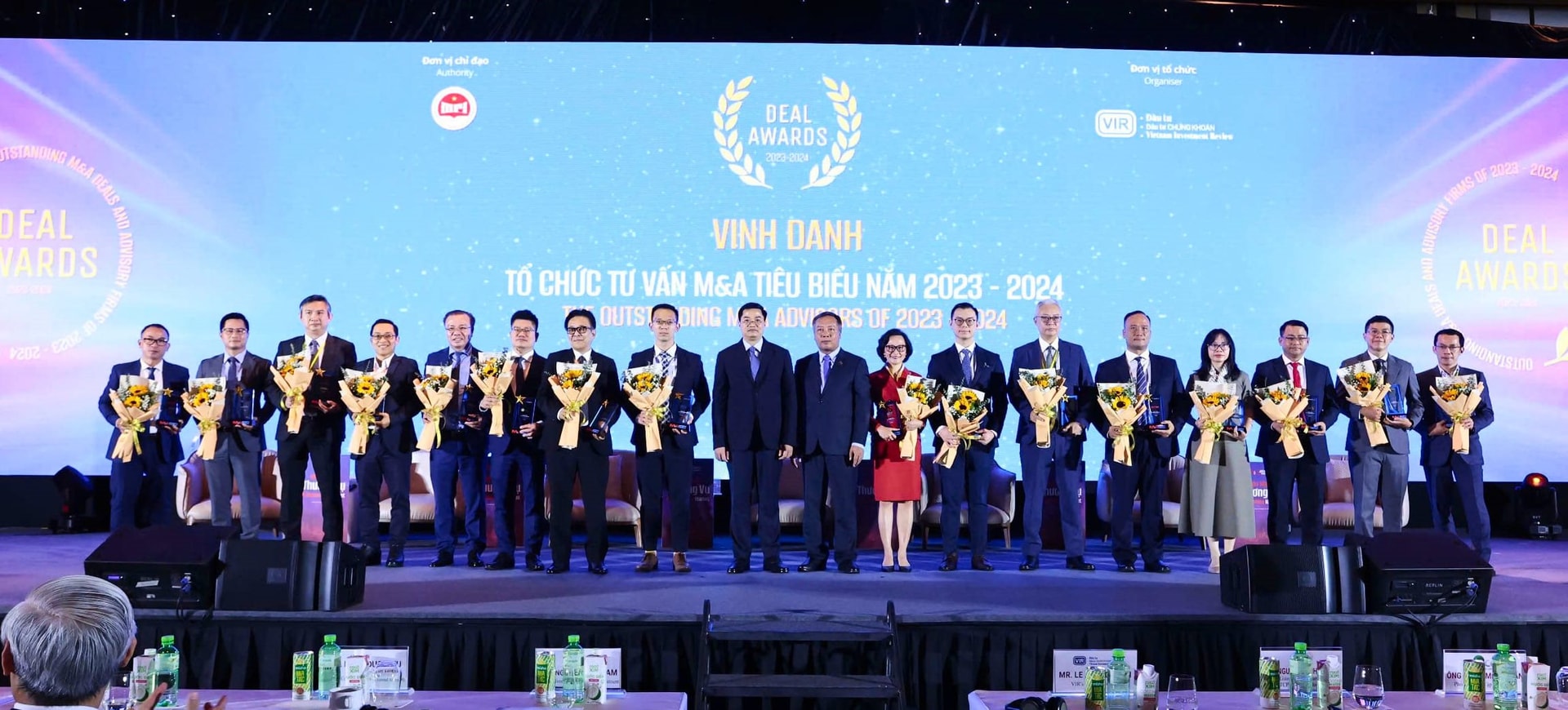 Chứng khoán Rồng Việt được vinh danh giải thưởng “Nhà tư vấn M&A tiêu biểu 2023 – 2024”- Ảnh 3.